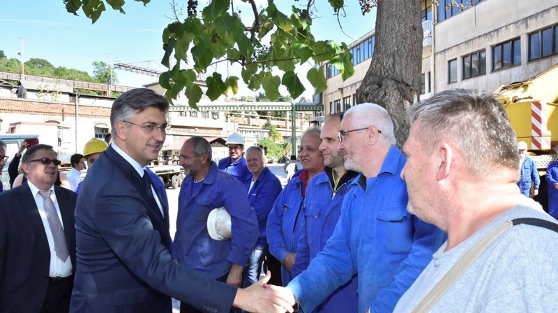 Predsjednik Vlade Plenković čestitao Međunarodni praznik rada